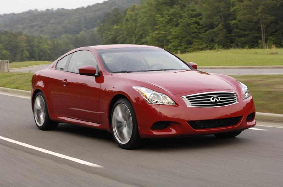  Infiniti G37 Coupe 2007 года  (фото 47 из 74)